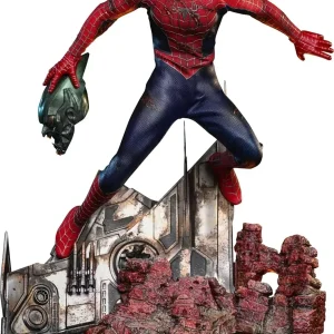 Hot Toys Spider-Man Battle Damaged 1/6 Scale Figure Collectible